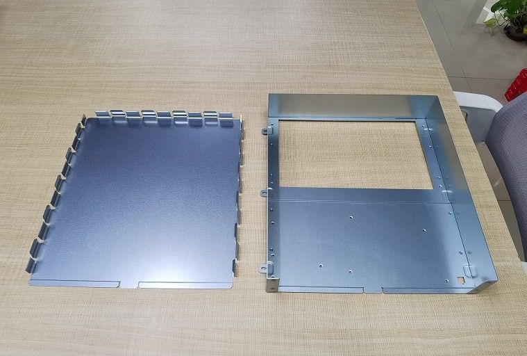 Panel Elektrik Kontrol Kutusu Kaplamalar Metal Güneş Hücresi Depolama Kabinesi Yeni Enerji Denetleyicisi