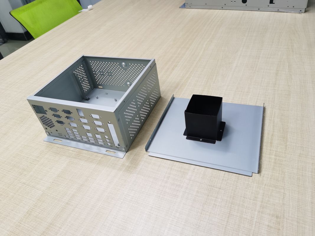 Yaprak Metal IPC Şasi Eğiliş Ağı Kabinesi Bilgisayar Küresi Oyun PC Sunucu Küresi